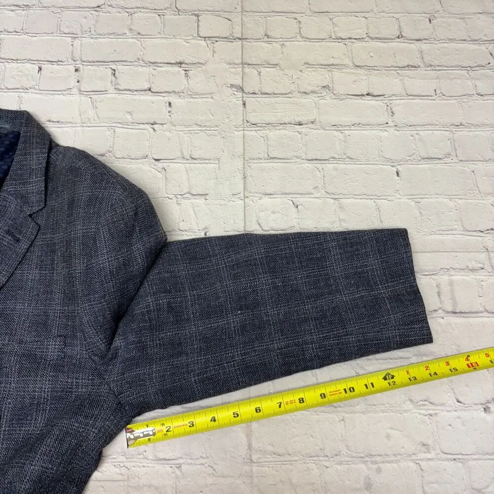 Joseph Abboud very good